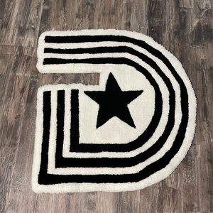 Triple D star custom rug